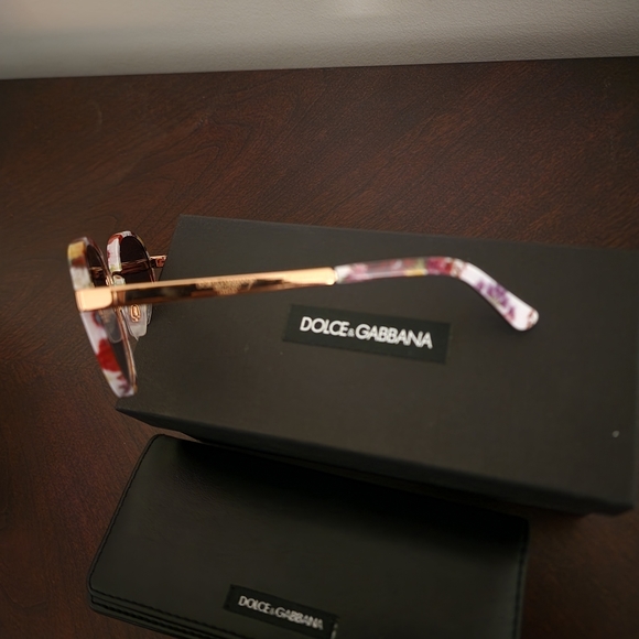 Dolce & Gabbana Round Sunglasses Peony Floral NIB - Picture 7 of 11